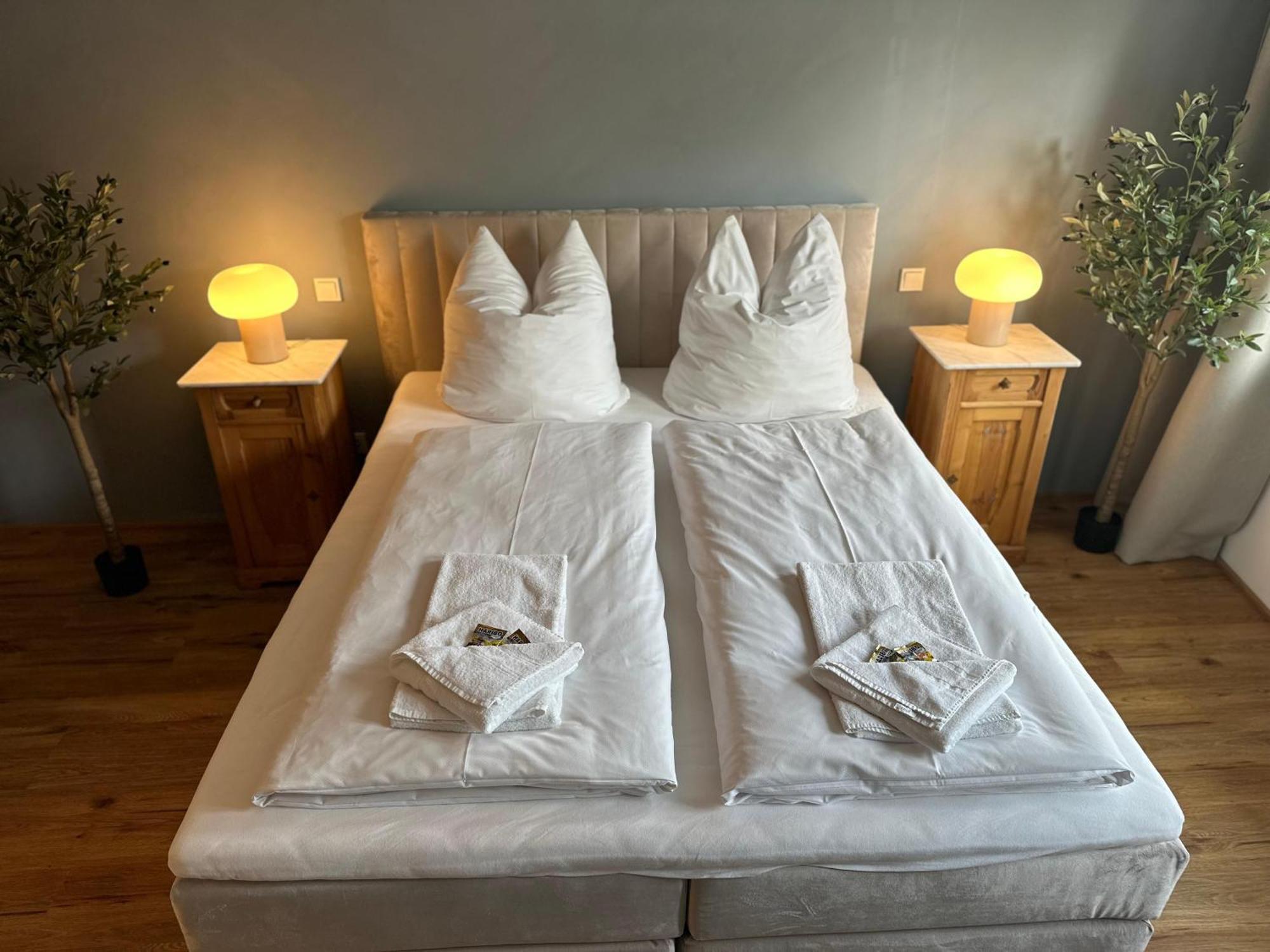 Vaicun Stays - Luxury Apartments - Apartments Mit Blick Auf Den Tegernsee Гмунд ам Тегернзее Екстериор снимка